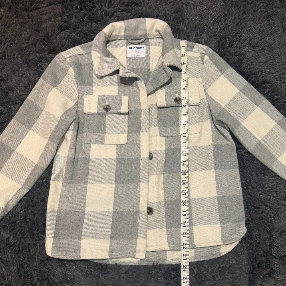 Old Navy Kids Grey Cream Buffalo Plaid Flannel Shacket Jacket L 10-12 Boys Girls